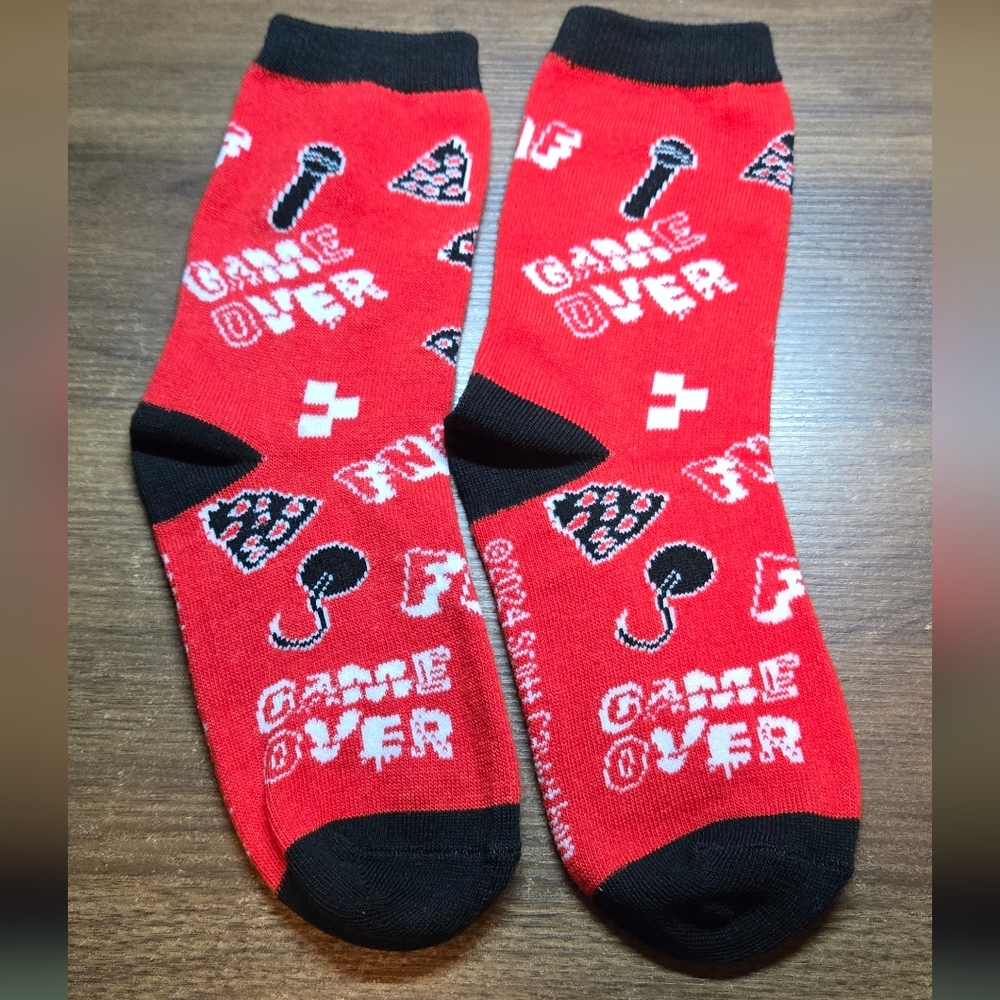 2024 Scott Cawthon FANF Five Nights At Freddies Game Over Red Casual Socks
